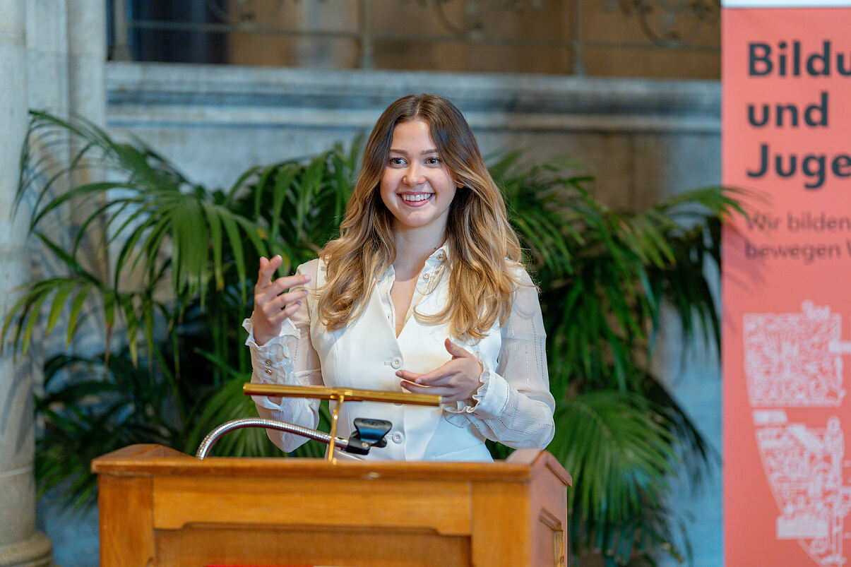 (c) WIENXTRAKajetan Koren